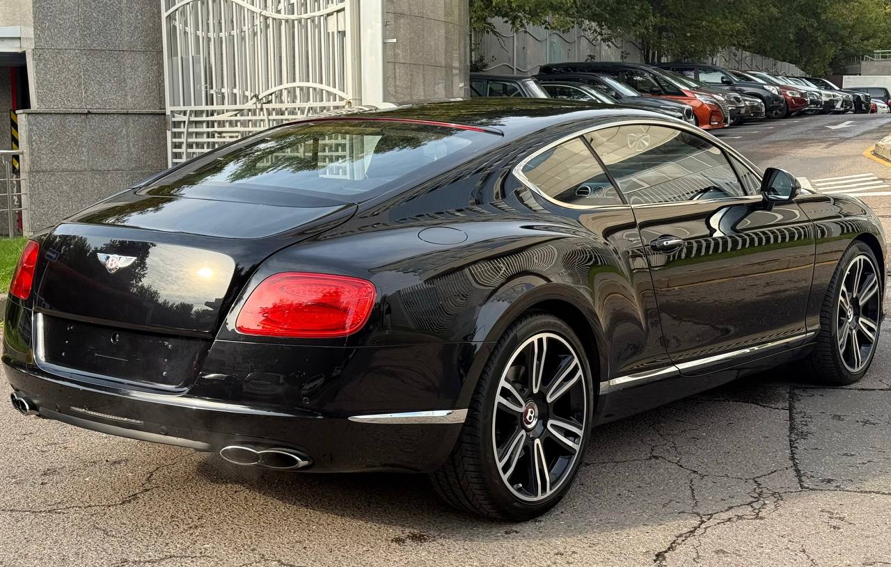 Bentley Continental GT id-4900