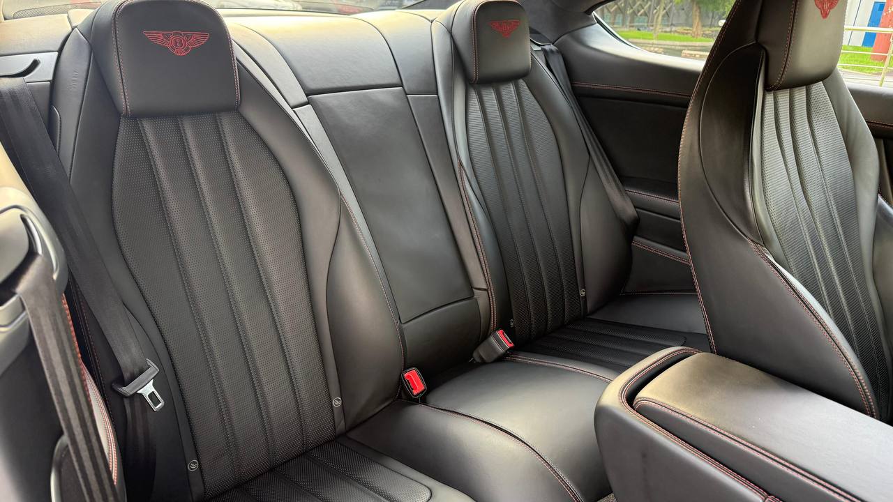 Bentley Continental GT id-4900