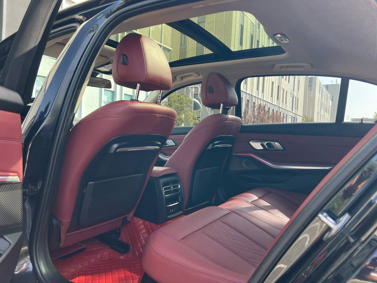 BMW 3 Series 320 Liid-5147