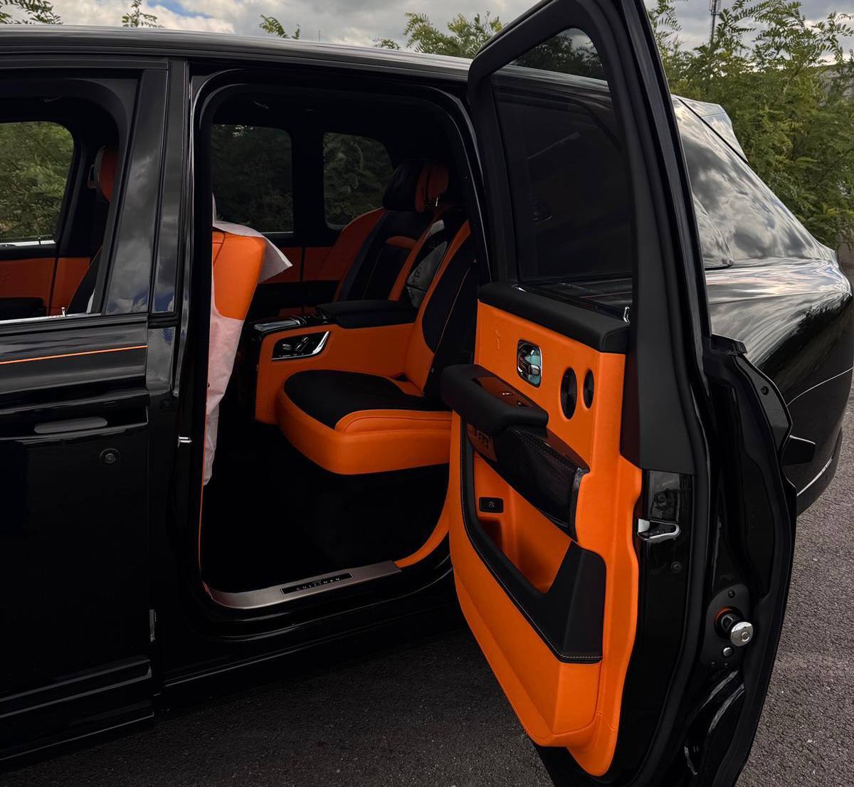 Rolls Royce Cullinan Black Badgeid-3795