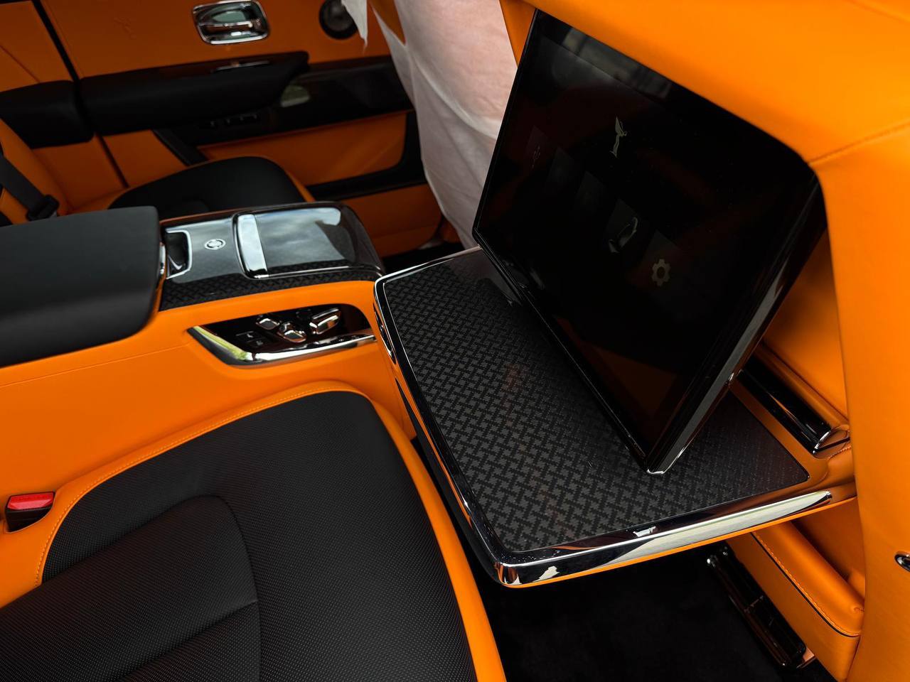 Rolls Royce Cullinan Black Badgeid-3795