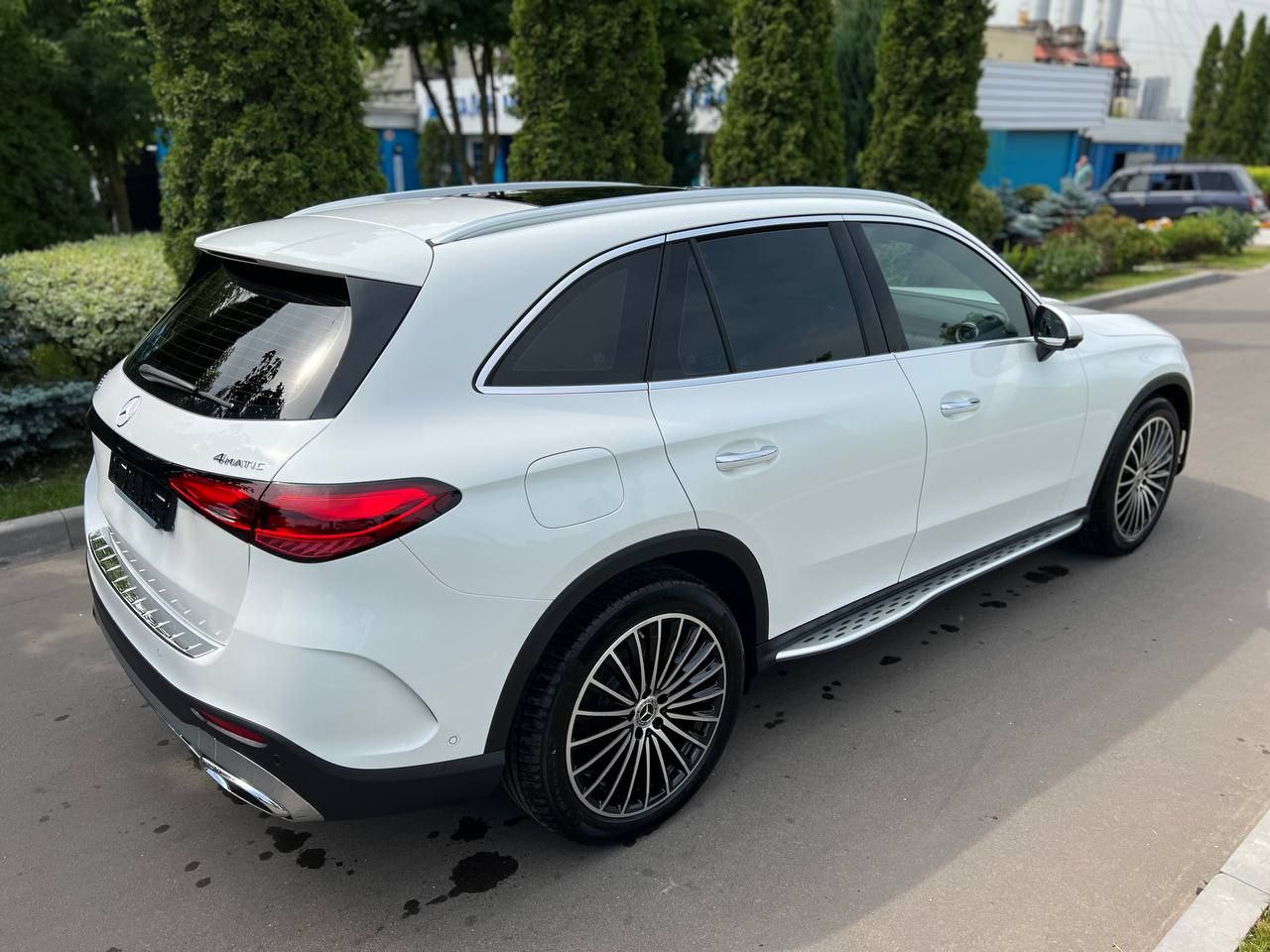 Mercedes-Benz GLC-Class 300id-4628