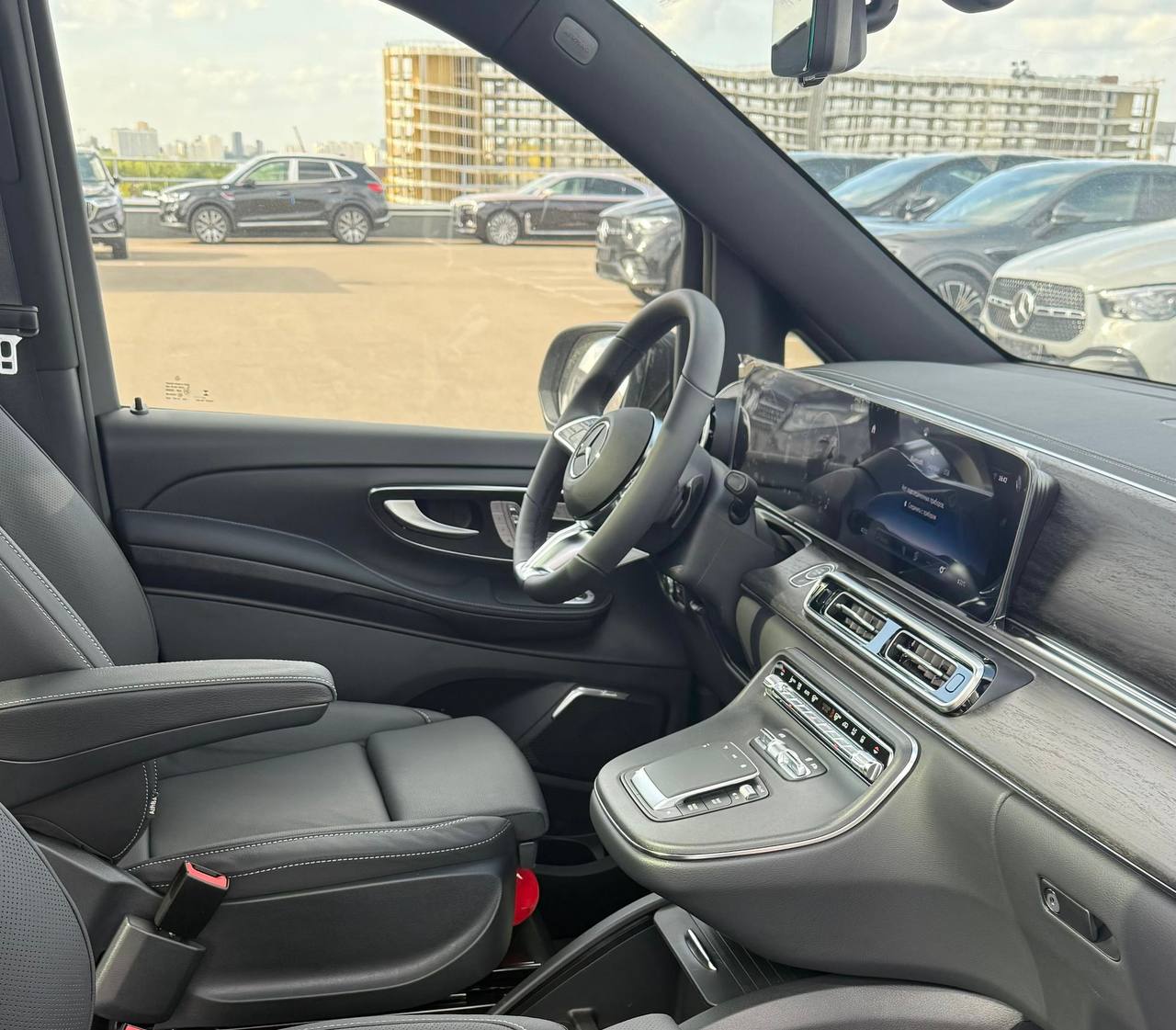 Mercedes-Benz V-Class 300d 4M Longid-4630