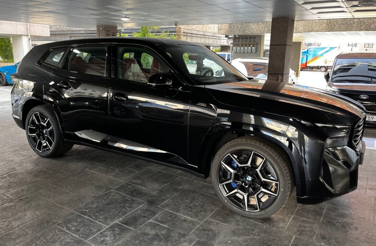 BMW XM xDrive