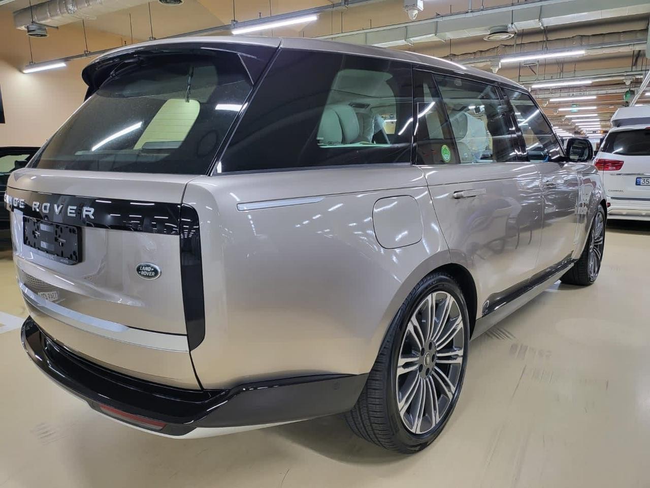 Land Rover Range Rover Autobiography Long