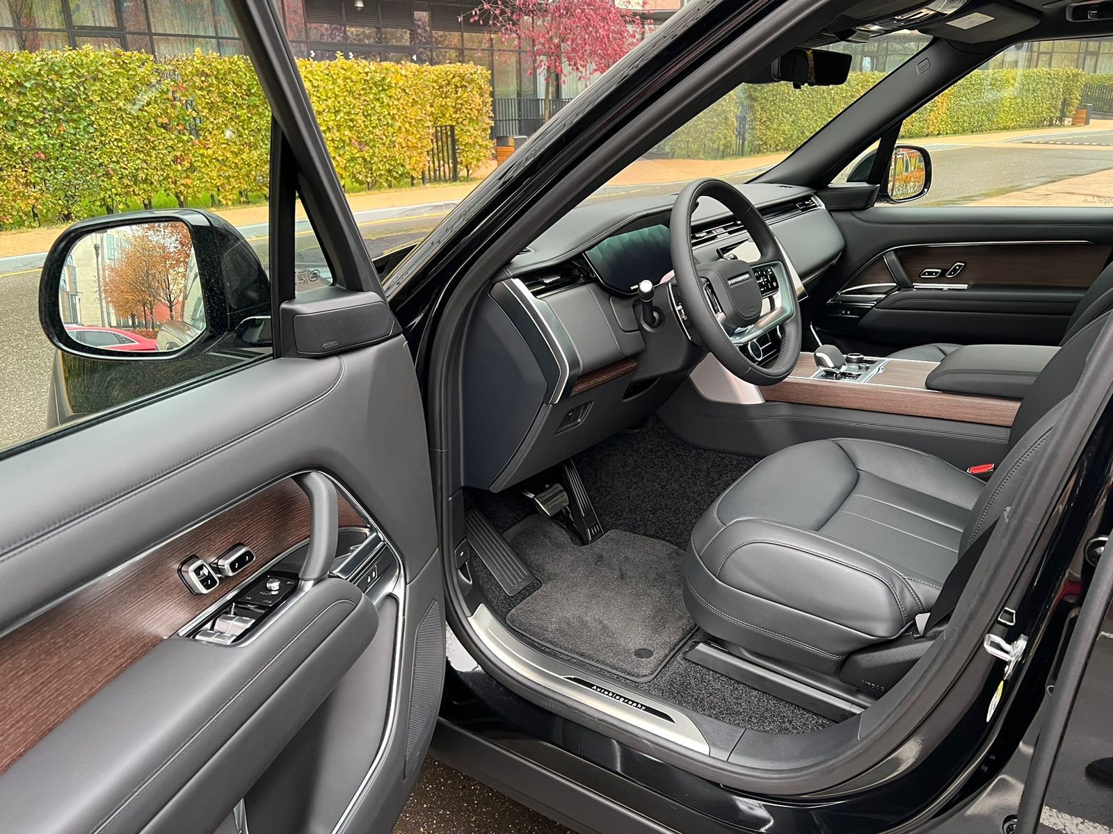 Land Rover Range Rover Autobiography Long D350