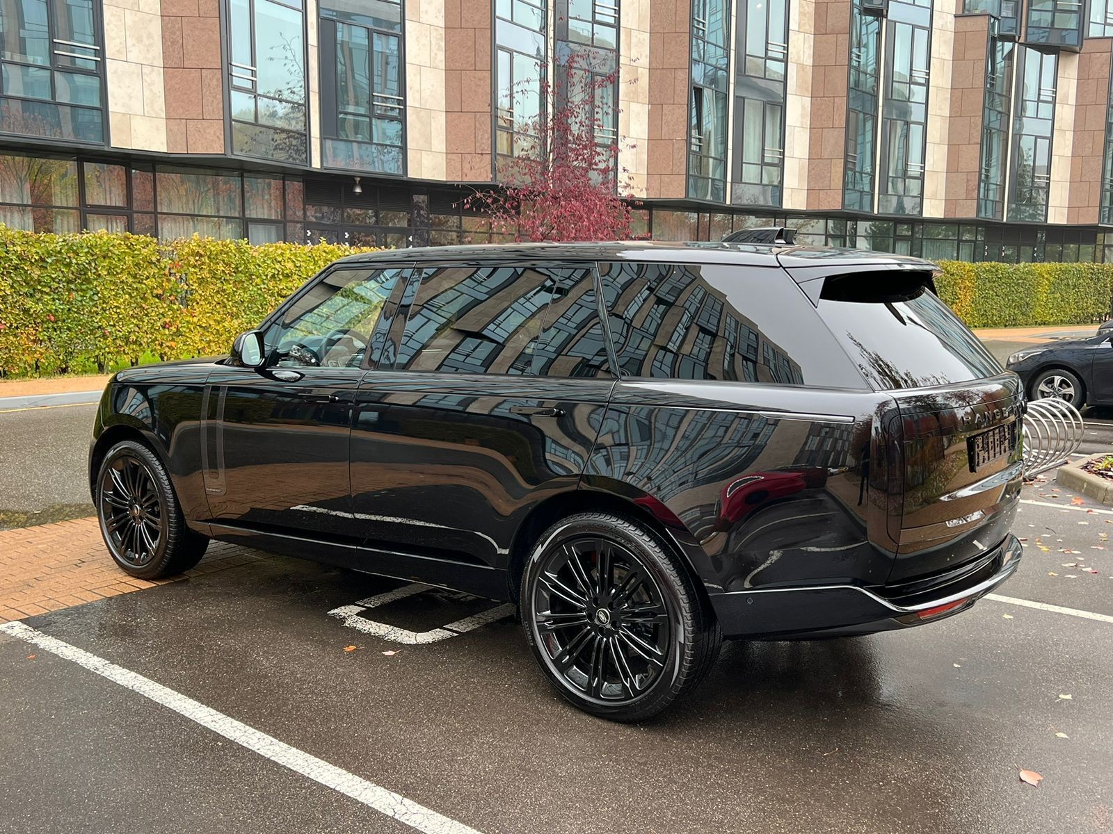 Land Rover Range Rover Autobiography Long D350