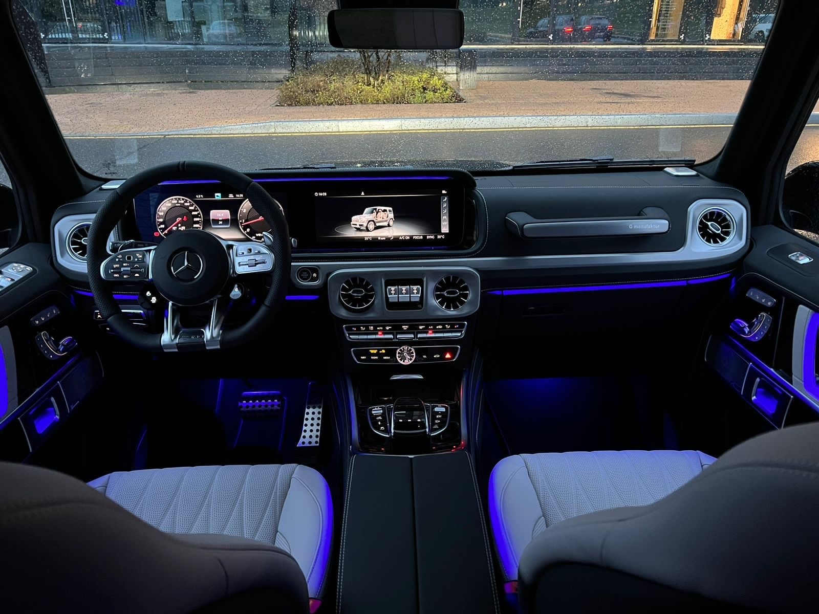 Mercedes G-class G63