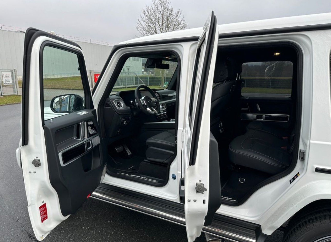 Mercedes G-class G63 AMG