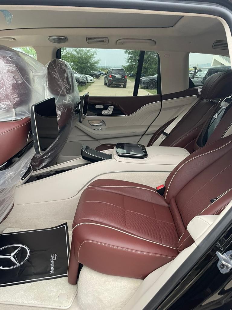 Mercedes GLS-class Maybach GLS 600