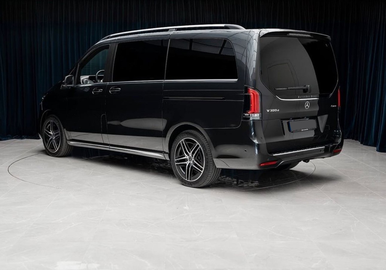 Mercedes V-class V300d 4MATIC AMG