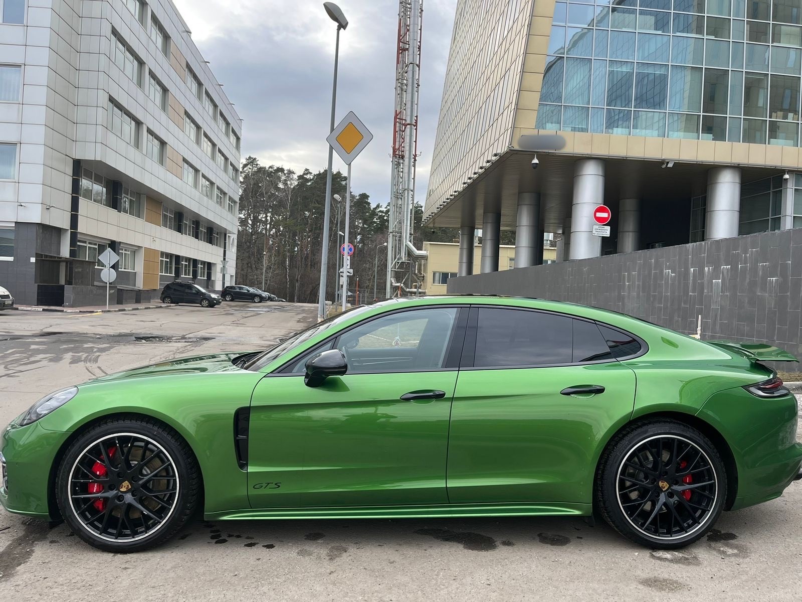 Porsche Panamera GTS