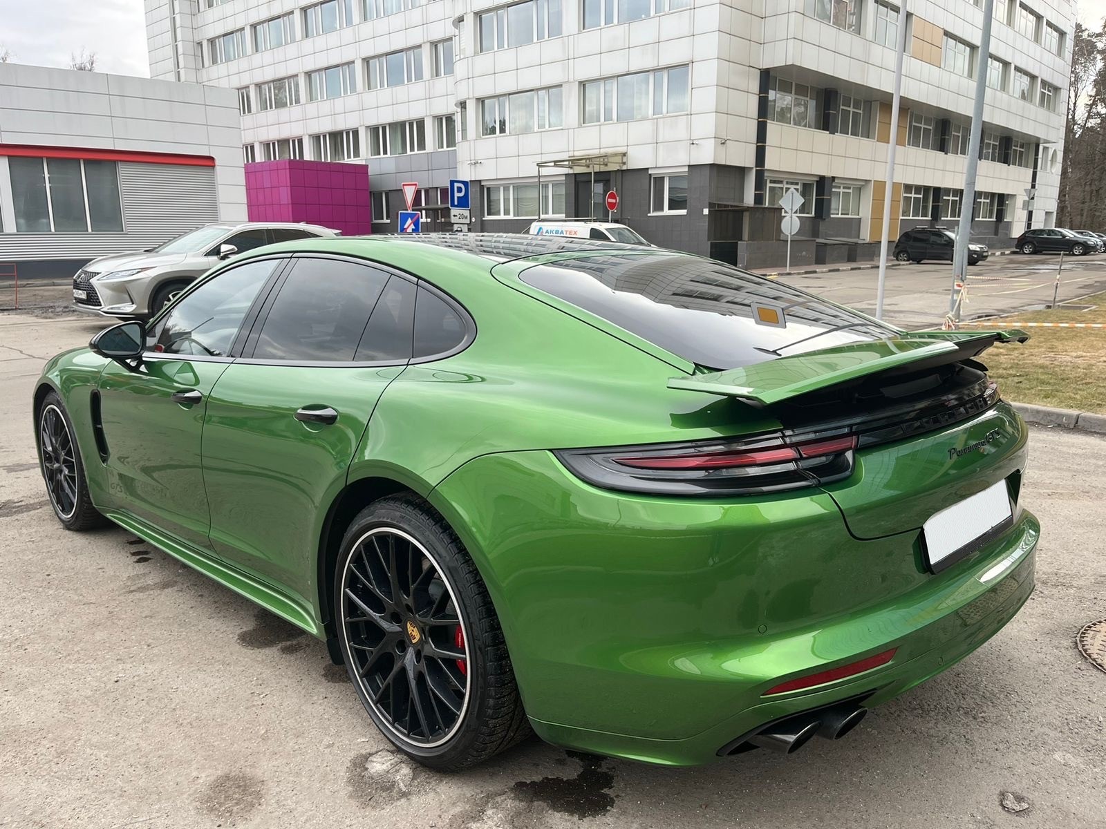 Porsche Panamera GTS
