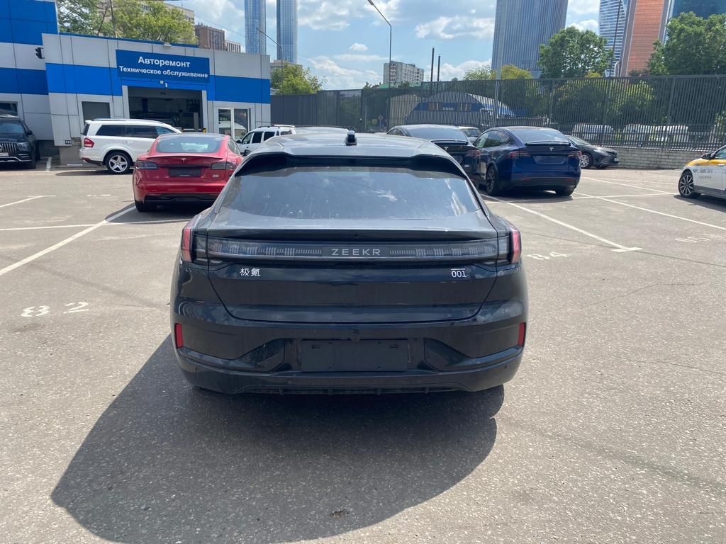 Zeekr 001 You