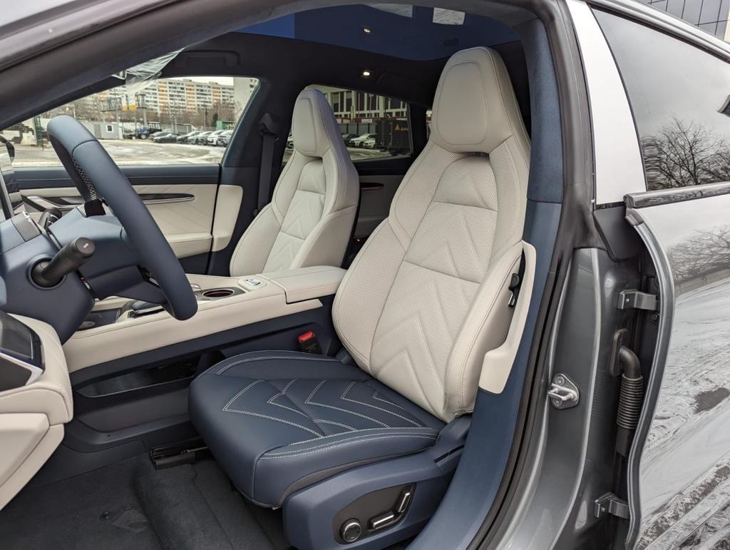 Zeekr 001 You Z Sport